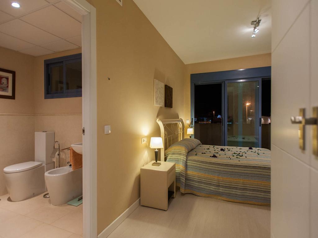 Livingtarifa Apartamento La Isla公寓 外观 照片